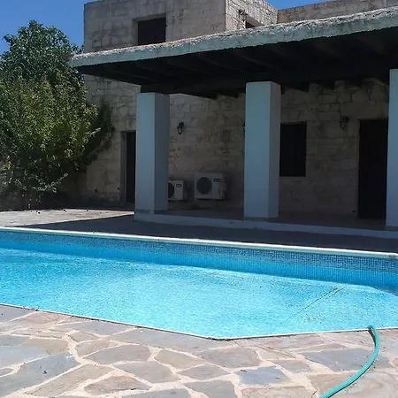 Sunset Holiday home Pano Arodes